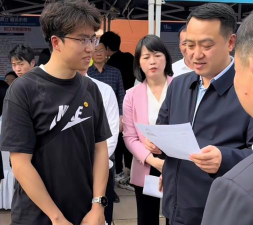 报钢琴专业好就业吗男生