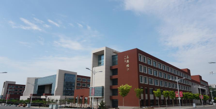 内蒙古科技职业学院环境