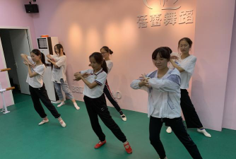 哈密市伊州区蓓蕾舞蹈培训中心环境