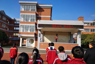 平武县大桥镇初级中学校环境