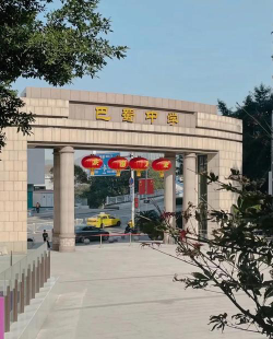 重庆巴蜀中学环境