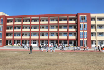 公主岭市大岭中学环境