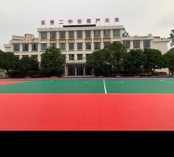 平南县马练乡第二初级中学户外活动场地