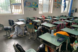 成都市新都区清流学校户外活动场地
