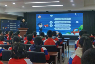 龙井市东盛联校户外活动场地
