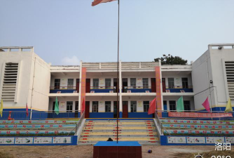 肥东县梁园镇乌龙学校户外活动场地