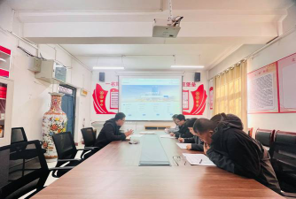平昌县石垭小学红花后勤服务部户外活动场地