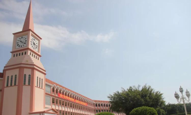 东莞市常平北平学校户外活动场地