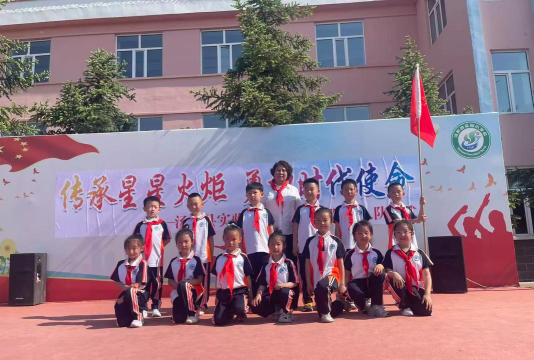 满洲里市南区第一小学户外活动场地