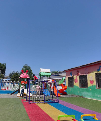 正定县南岗镇雕桥幼儿园户外活动场地