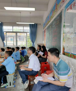 乐昌市河南镇大洞小学户外活动场地