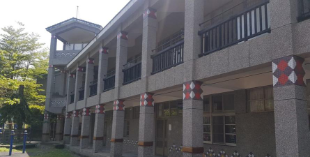 南投县信义乡桐林国民小学户外活动场地