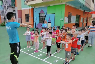 大亚湾小太阳幼儿园户外活动场地