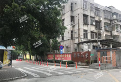 香洲区湾仔小学户外活动场地