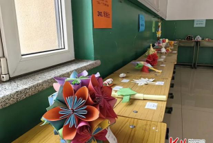 河北省廊坊市霸州市第十二中学户外活动场地