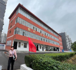 河津市小停初中户外活动场地