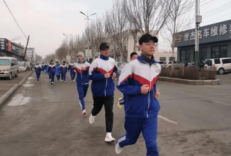 富锦市第四中学阅读区
