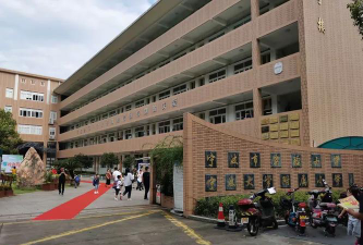宁波市江北区实验小学阅读区