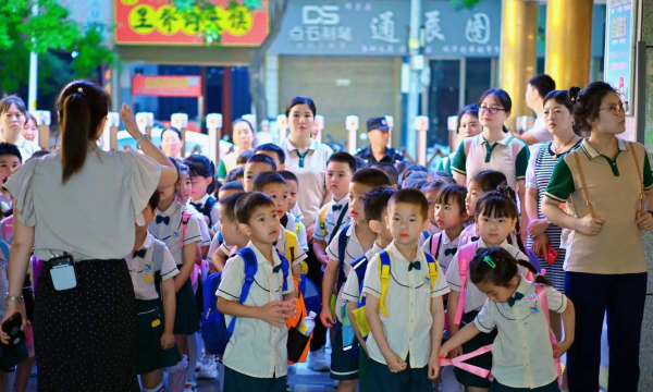 船步镇云罗小学附属幼儿园阅读区