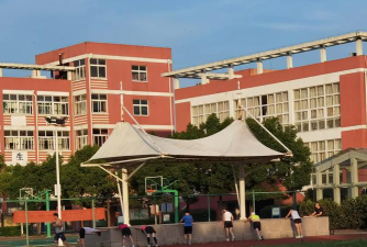 东莞市常平京九学校阅读区