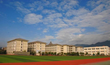 厦门市东孚中学阅读区