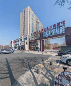 廊坊电子信息工程学校阅读区
