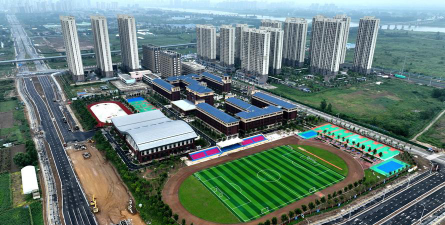 江阴市临港新城实验小学阅读区