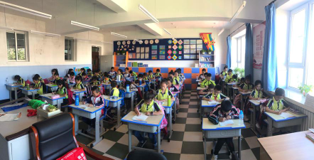长春市二道区新太小学阅读区