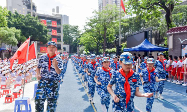 广州市邓世昌纪念小学阅读区