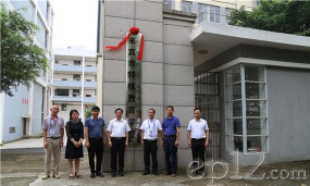 河池来宾职业教育中心学校阅读区