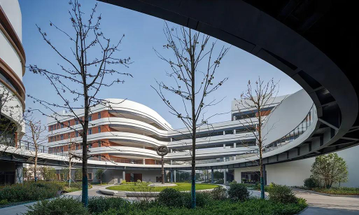 上海华东师范大学第二附属中学（宝山校区）