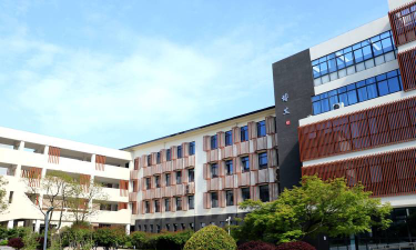 文峰区小颜巷小学阅读区