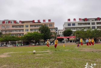 湛江市第五小学阅读区
