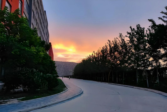 甘肃省中医学校阅读区