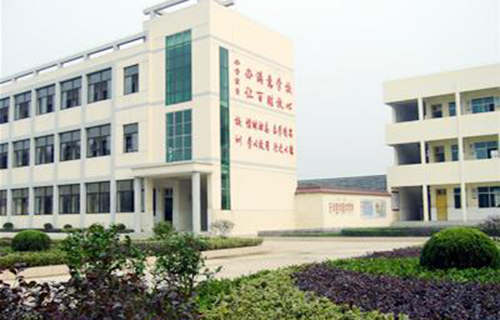 南宁市西南电子工业职业技术学校