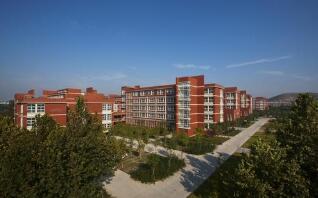 秦皇岛市大东职业学校