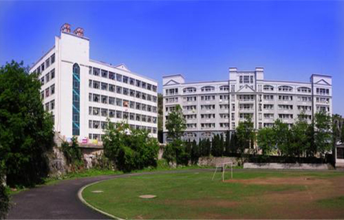 仪征市建筑科技教育中心