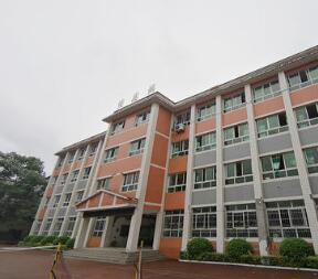 宣汉县双河镇双河中