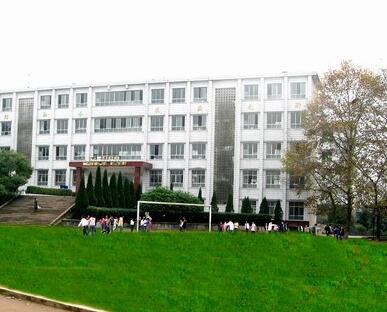 德阳市旌阳区袁家乡初级中学