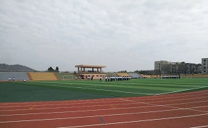 陆丰市林启恩纪念中学