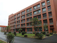 长春市公共关系学校